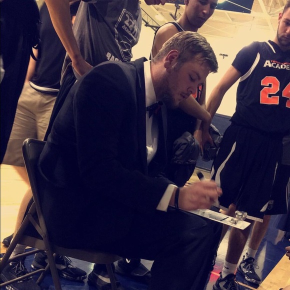 Meet your Posher, Alex - Picture 1 of 1